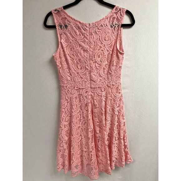 Womens Lined Sleeveless V neck A-line Lace Mini Dress Pink Floral Size Medium - Picture 3 of 4
